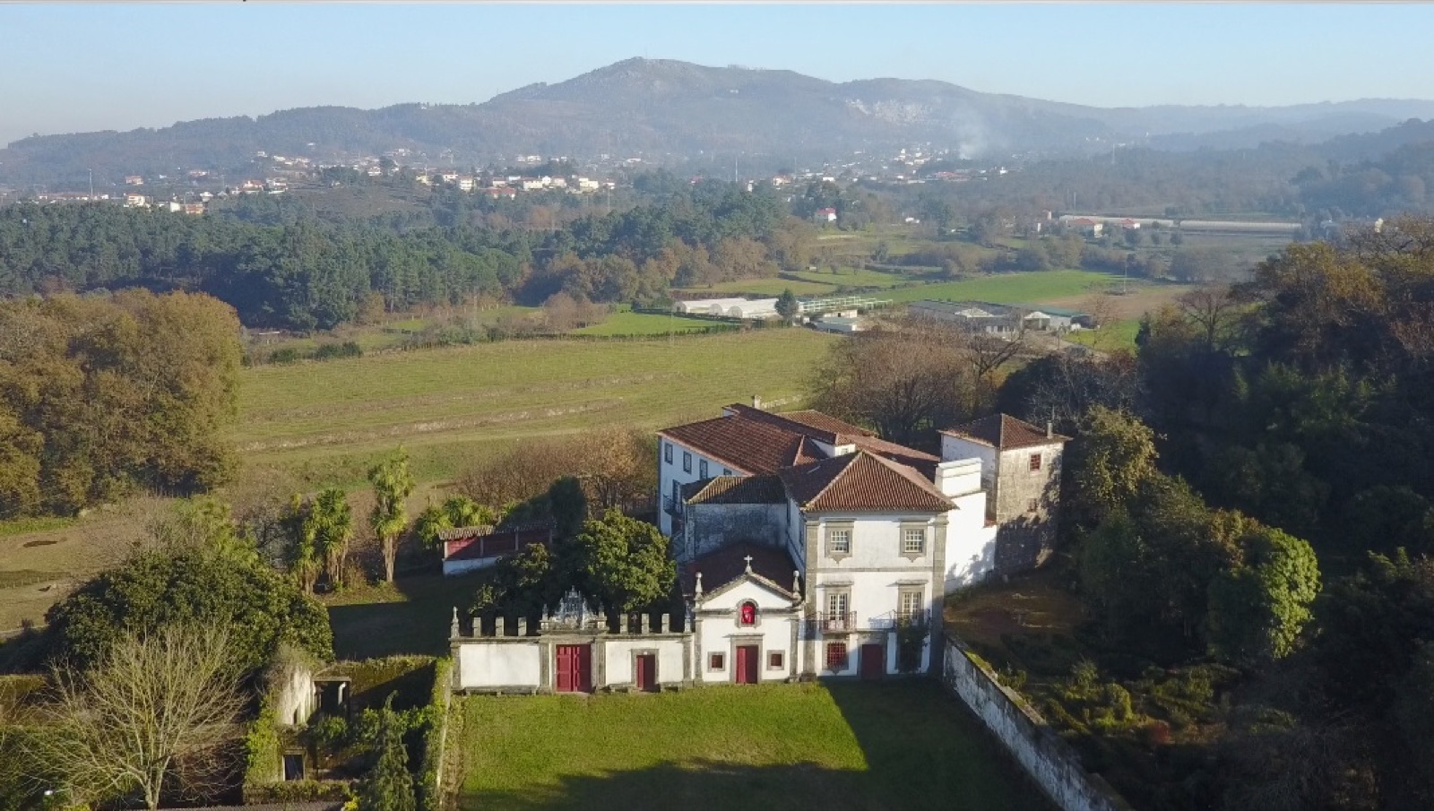 Casa da Piedade exterior and gardens